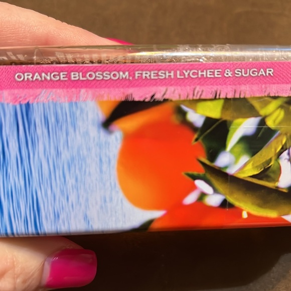 B&BW Seaside Sunrise Gentle Foaming Hand Soap - Picture 5 of 6